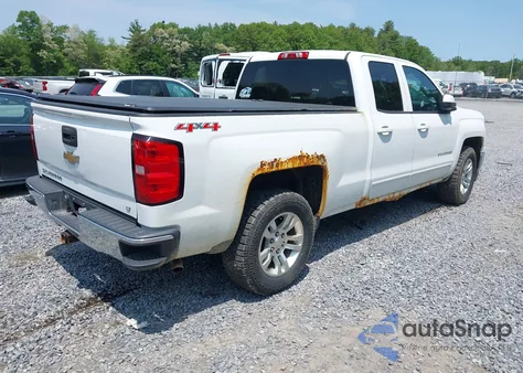 2015 Chevrolet Silverado 1500 1Lt z USA, uszkodzony, nr VIN 1GCVKREC8FZ443802